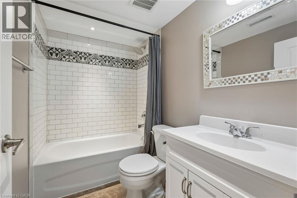 62 Corbett Drive, Barrie, Ontario  L4M 5V2 - Photo 22 - 40820385