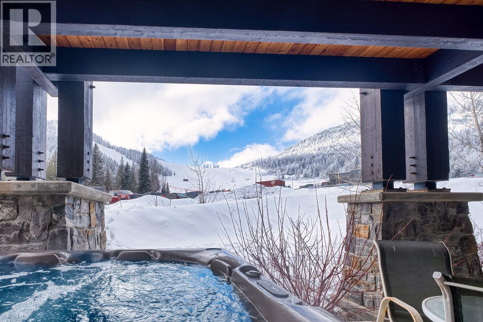 1000 Telemark Road Unit# 102, Rossland, British Columbia  V0G 1Y0 - Photo 2 - 10373039