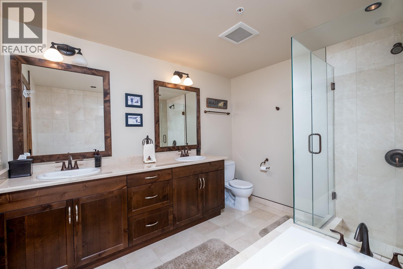 1000 Telemark Road Unit# 102, Rossland, British Columbia  V0G 1Y0 - Photo 25 - 10373039