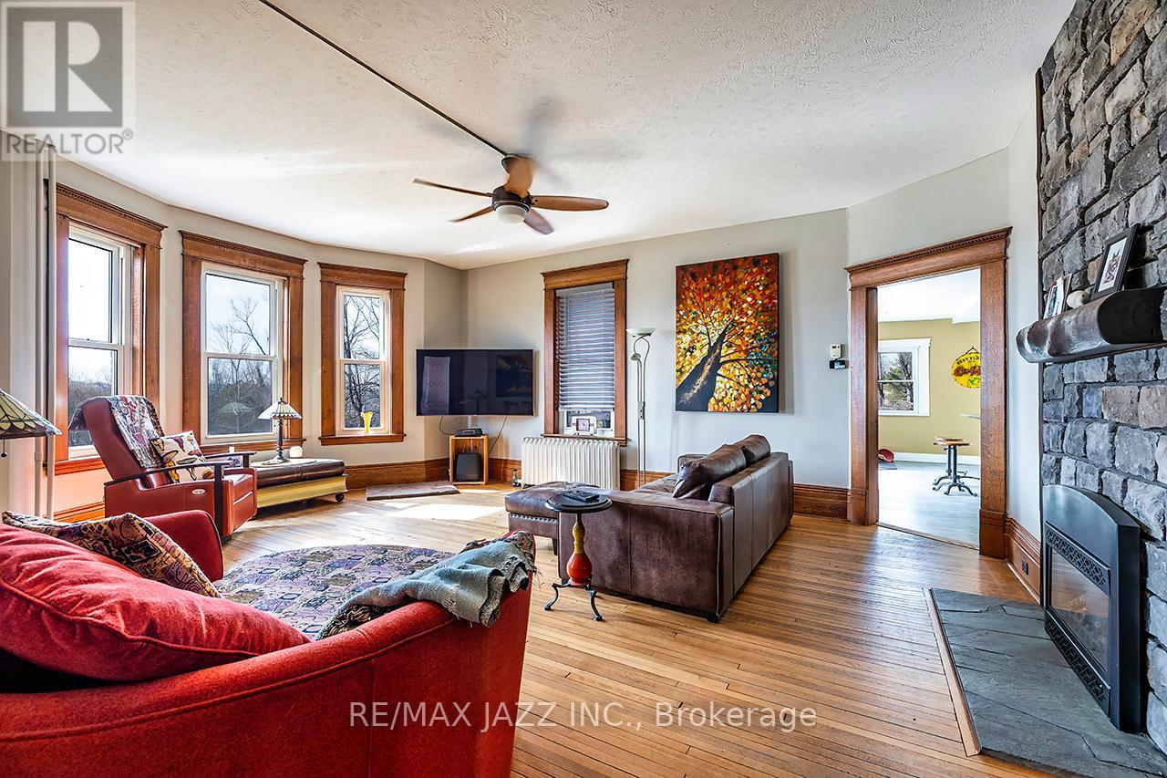 1219 Larmer Line, Cavan Monaghan, Ontario  K0L 1V0 - Photo 11 - X13025594