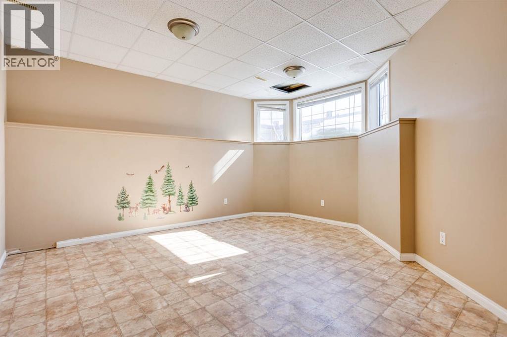 102 Lanauze Street, Fort Mcmurray, Alberta  T9K 2S3 - Photo 25 - A2300739