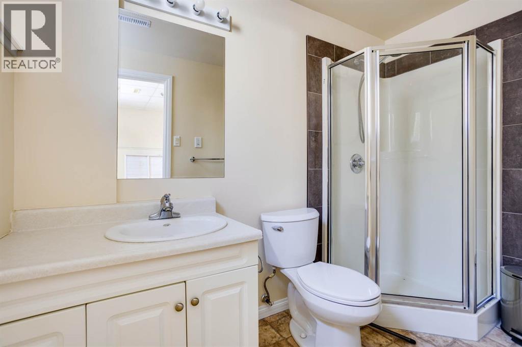 102 Lanauze Street, Fort Mcmurray, Alberta  T9K 2S3 - Photo 38 - A2300739