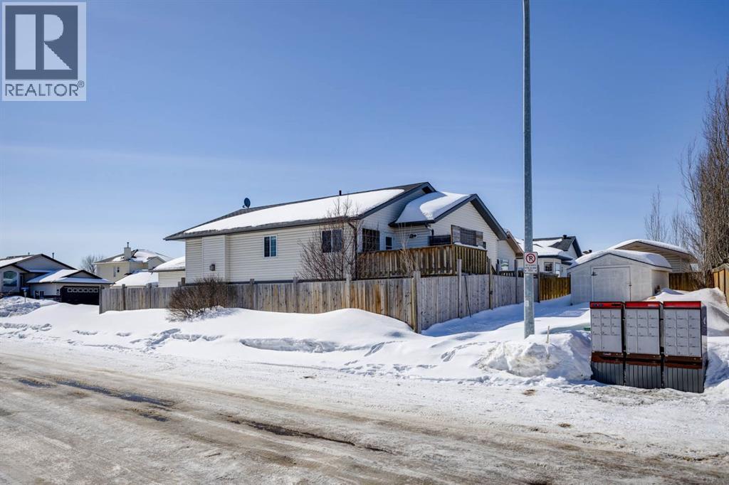102 Lanauze Street, Fort Mcmurray, Alberta  T9K 2S3 - Photo 44 - A2300739
