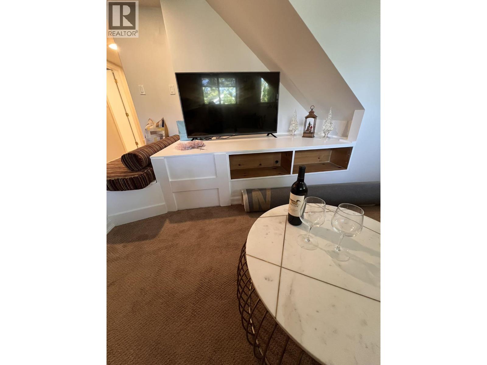 4xxx W 12th Ave, Vancouver, British Columbia  V6R 2K7 - Photo 8 - R3113176