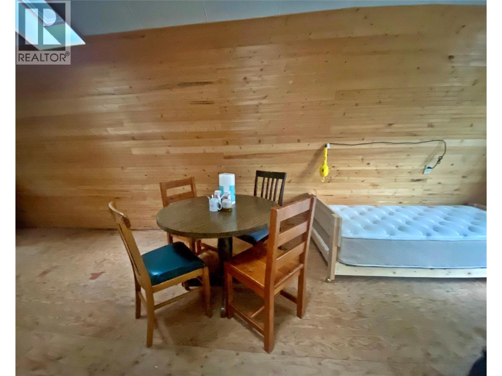 541 24 Highway, Little Fort, British Columbia  V0E 1C0 - Photo 53 - 10384174