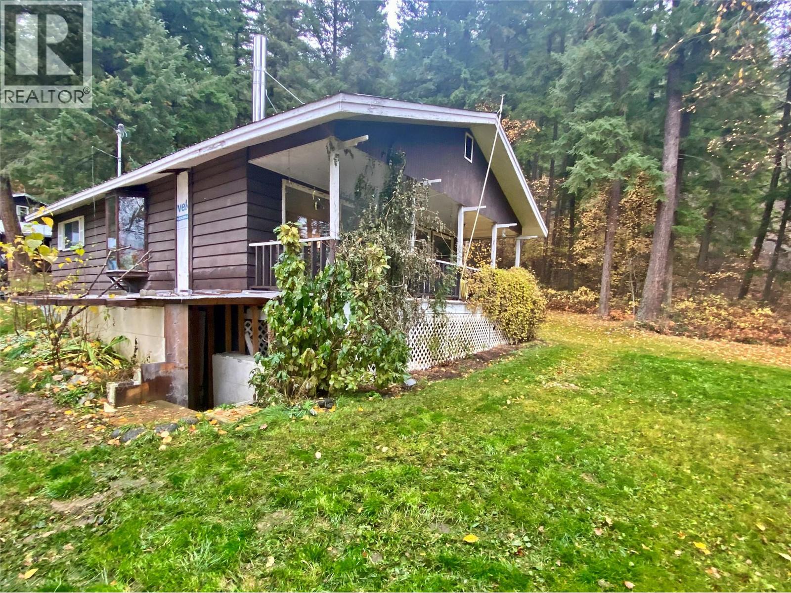 541 24 Highway, Little Fort, British Columbia  V0E 1C0 - Photo 59 - 10384174