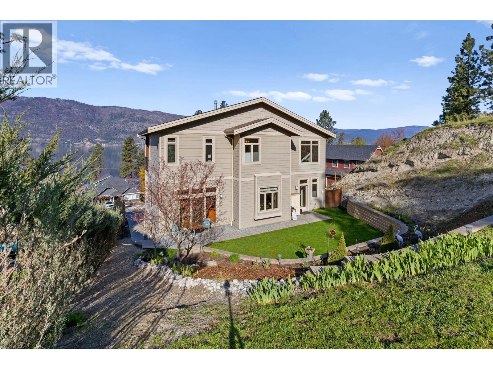 10989 Maddock Avenue, Lake Country, British Columbia  V4V 2J6 - Photo 6 - 10384183