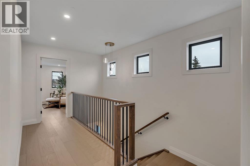 Unit 1, 2032 Bowness Road NW, Calgary, Alberta  T2N 3K8 - Photo 31 - A2296806