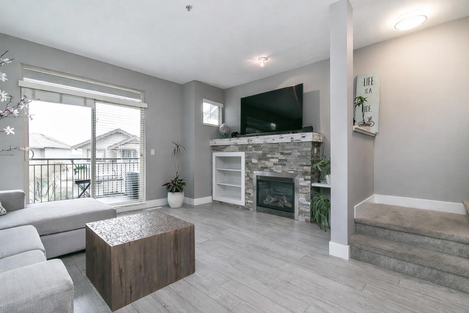 10 20326 68 AVENUE, Langley, British Columbia