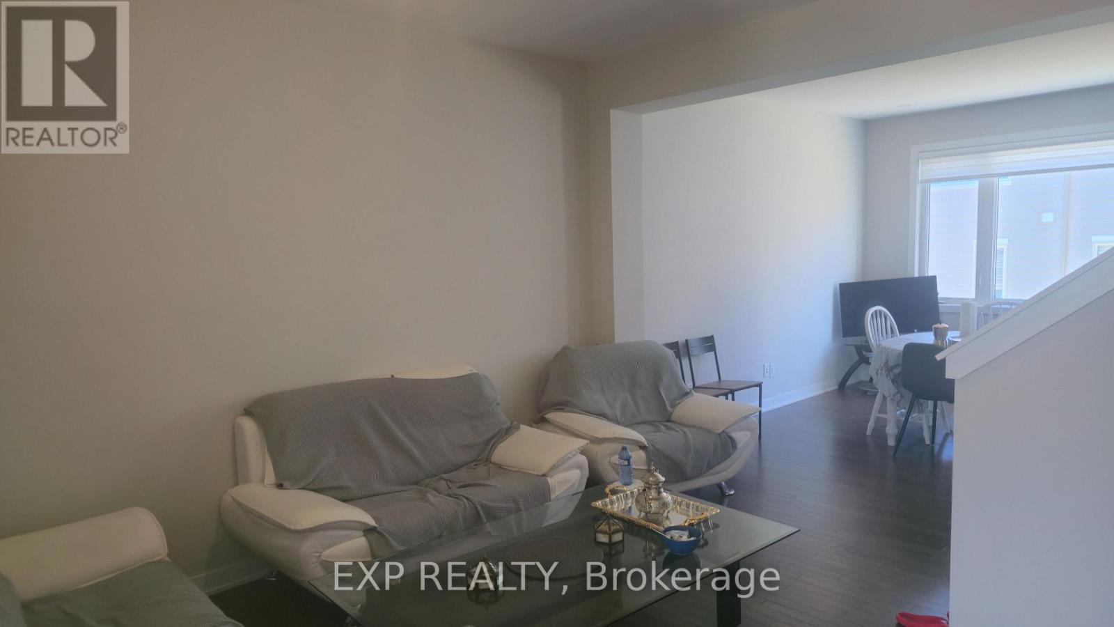 16 Tenuto Lane, Ottawa, Ontario  K1W 0S4 - Photo 2 - X13025600