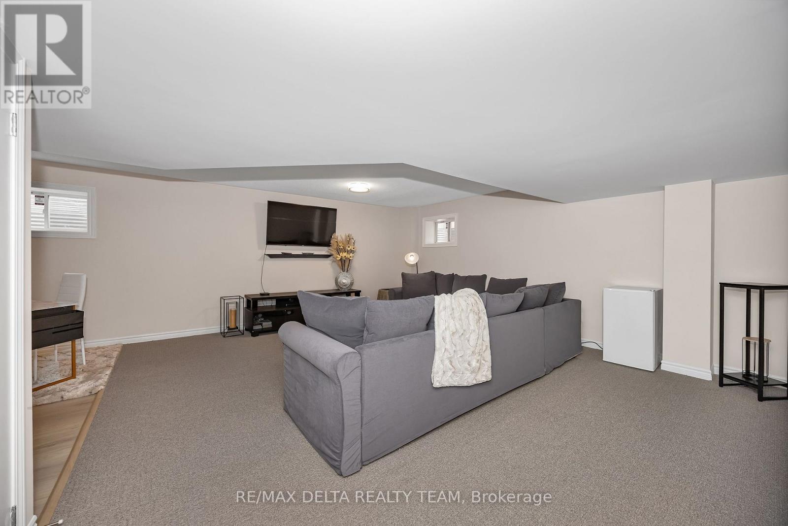 748 Vennecy Terrace, Ottawa, Ontario  K1W 1H2 - Photo 33 - X13025730