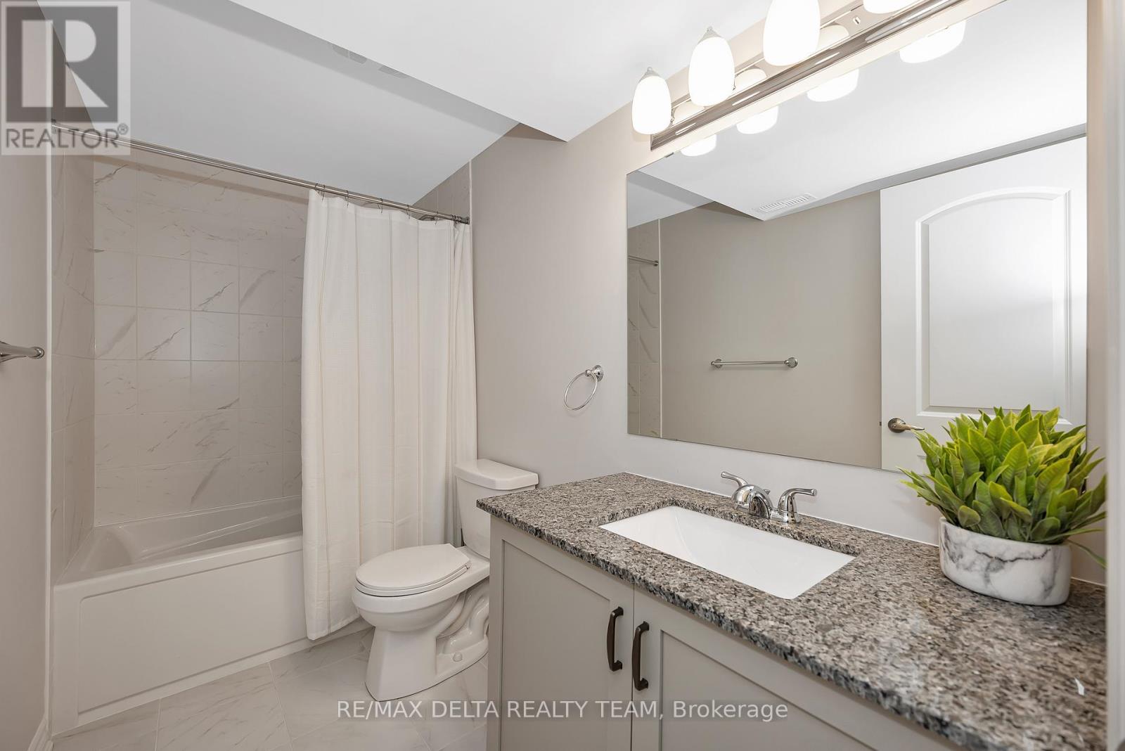 748 Vennecy Terrace, Ottawa, Ontario  K1W 1H2 - Photo 37 - X13025730