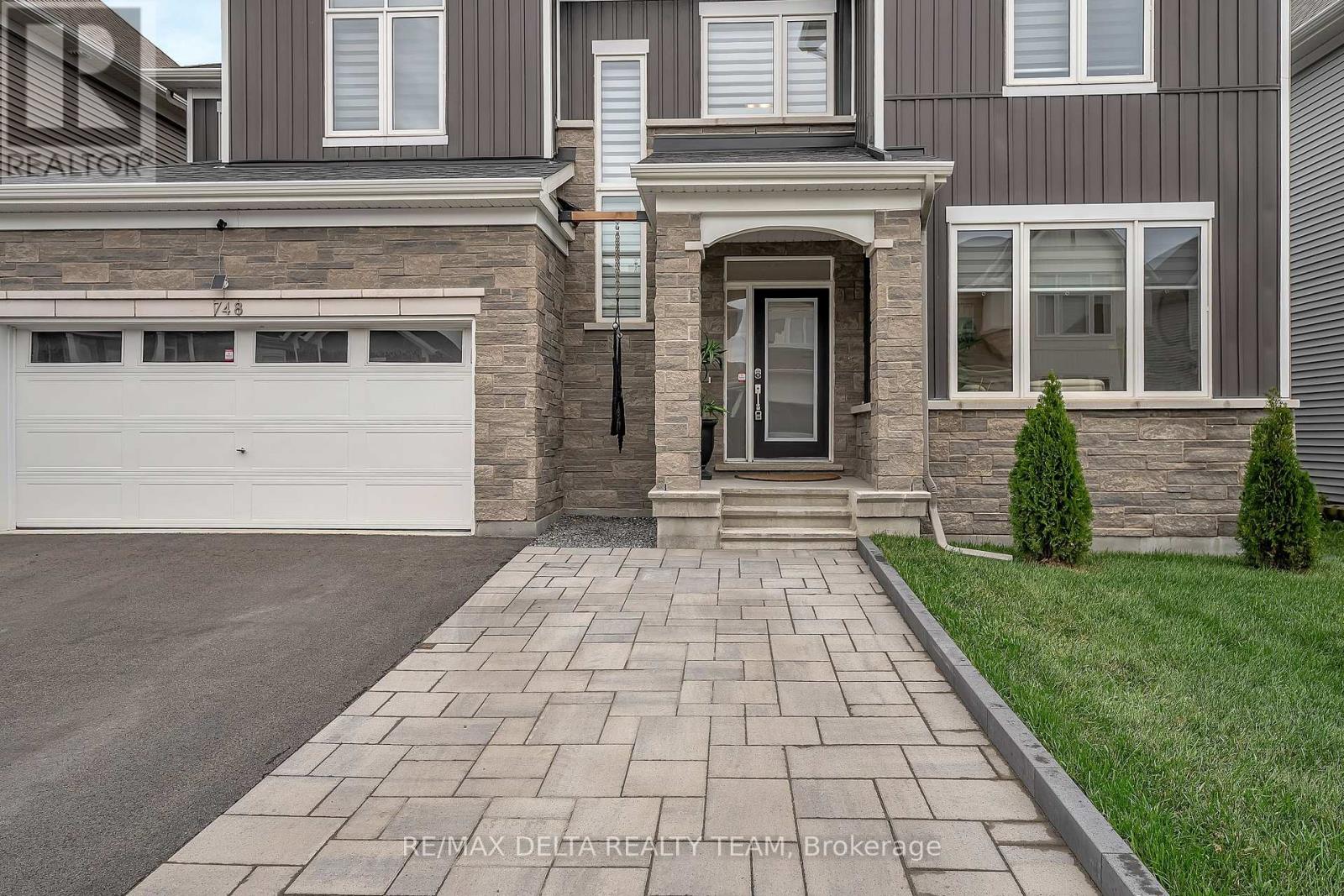 748 Vennecy Terrace, Ottawa, Ontario  K1W 1H2 - Photo 5 - X13025730