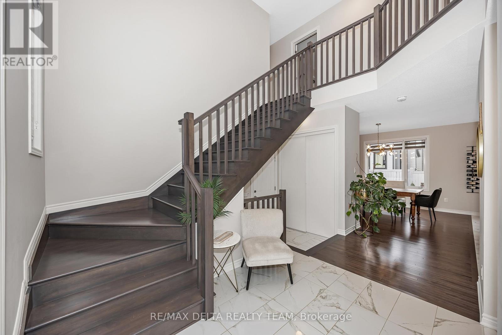 748 Vennecy Terrace, Ottawa, Ontario  K1W 1H2 - Photo 7 - X13025730