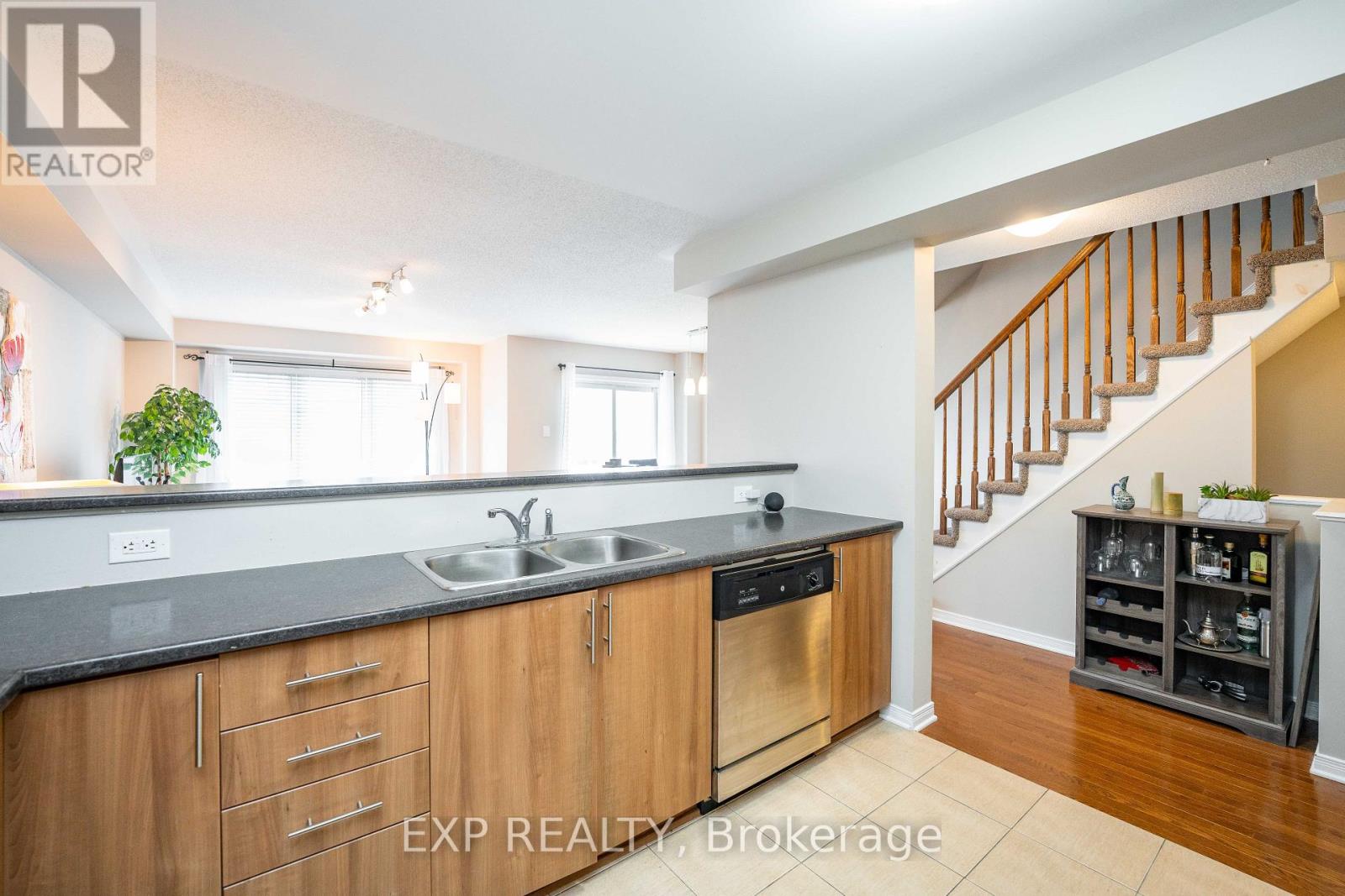 504 Barholm Private, Ottawa, Ontario  K4B 1H9 - Photo 11 - X13025834
