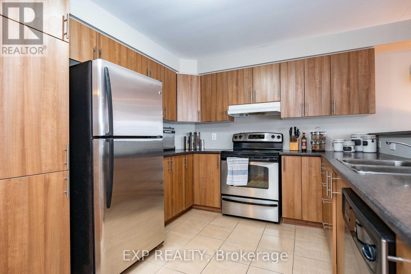 504 Barholm Private, Ottawa, Ontario  K4B 1H9 - Photo 13 - X13025834
