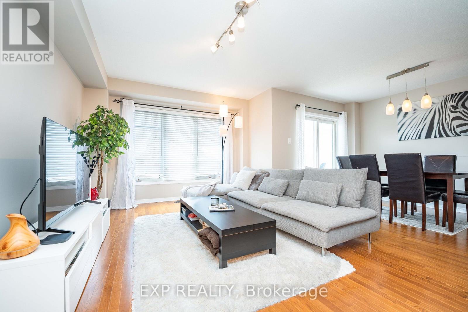 504 Barholm Private, Ottawa, Ontario  K4B 1H9 - Photo 5 - X13025834