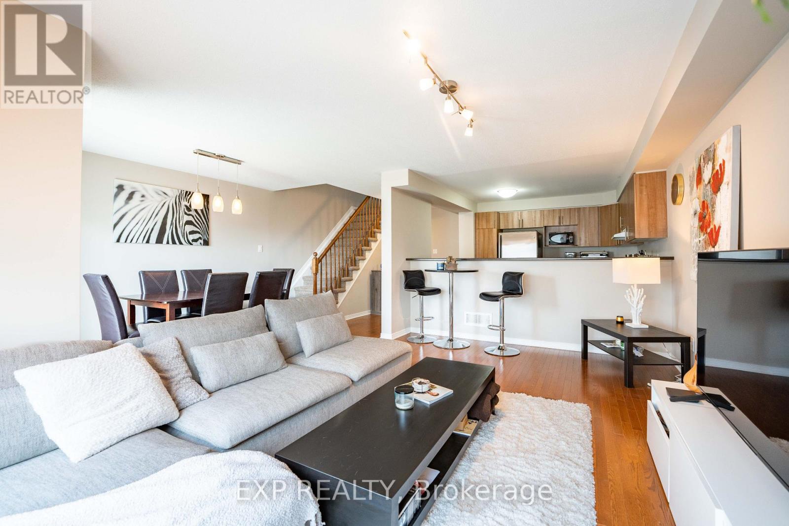 504 Barholm Private, Ottawa, Ontario  K4B 1H9 - Photo 7 - X13025834