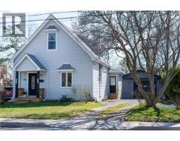 621 ROSSEAU Road, Hamilton, Ontario