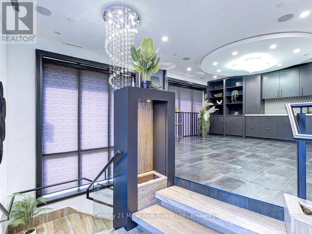 101 - 88 Dunn Street, Oakville, Ontario  L6J 3C7 - Photo 4 - W13025650