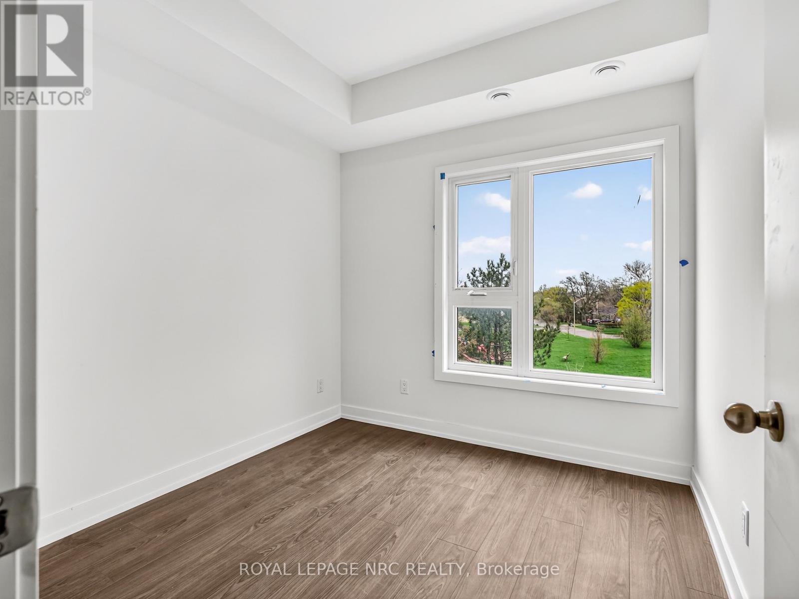 312b - 16 Melbourne Avenue, St. Catharines, Ontario  L2P 2N2 - Photo 8 - X13025734