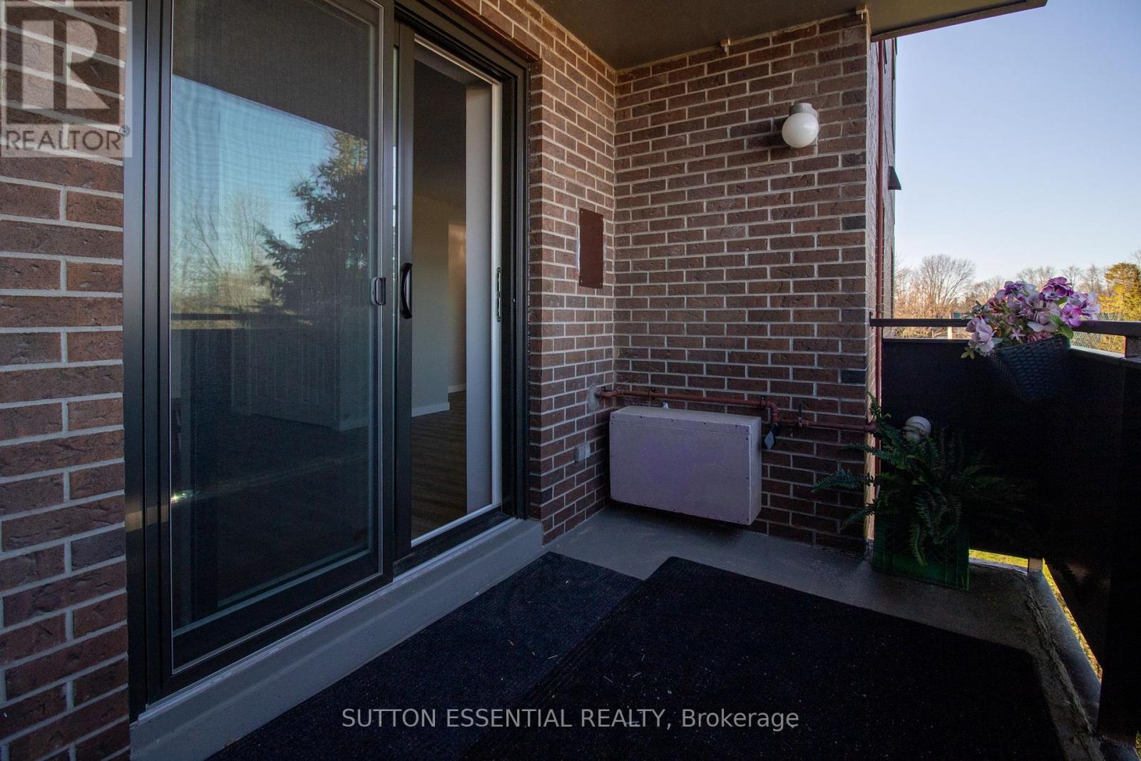 404 - 95 Windsor Drive, Brockville, Ontario  K6V 3H7 - Photo 12 - X13025608