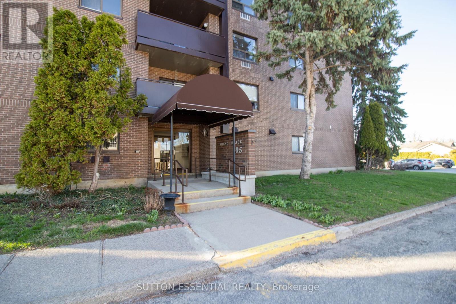404 - 95 Windsor Drive, Brockville, Ontario  K6V 3H7 - Photo 4 - X13025608