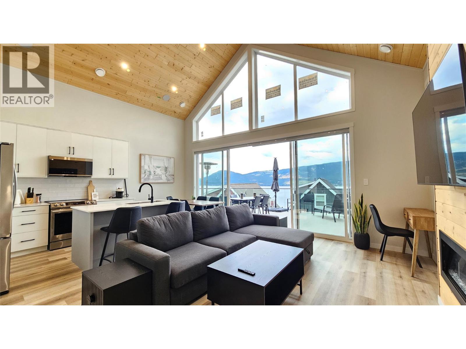 6811 Santiago Loop Unit# 149, Kelowna, British Columbia  V1Z 3R8 - Photo 7 - 10384270