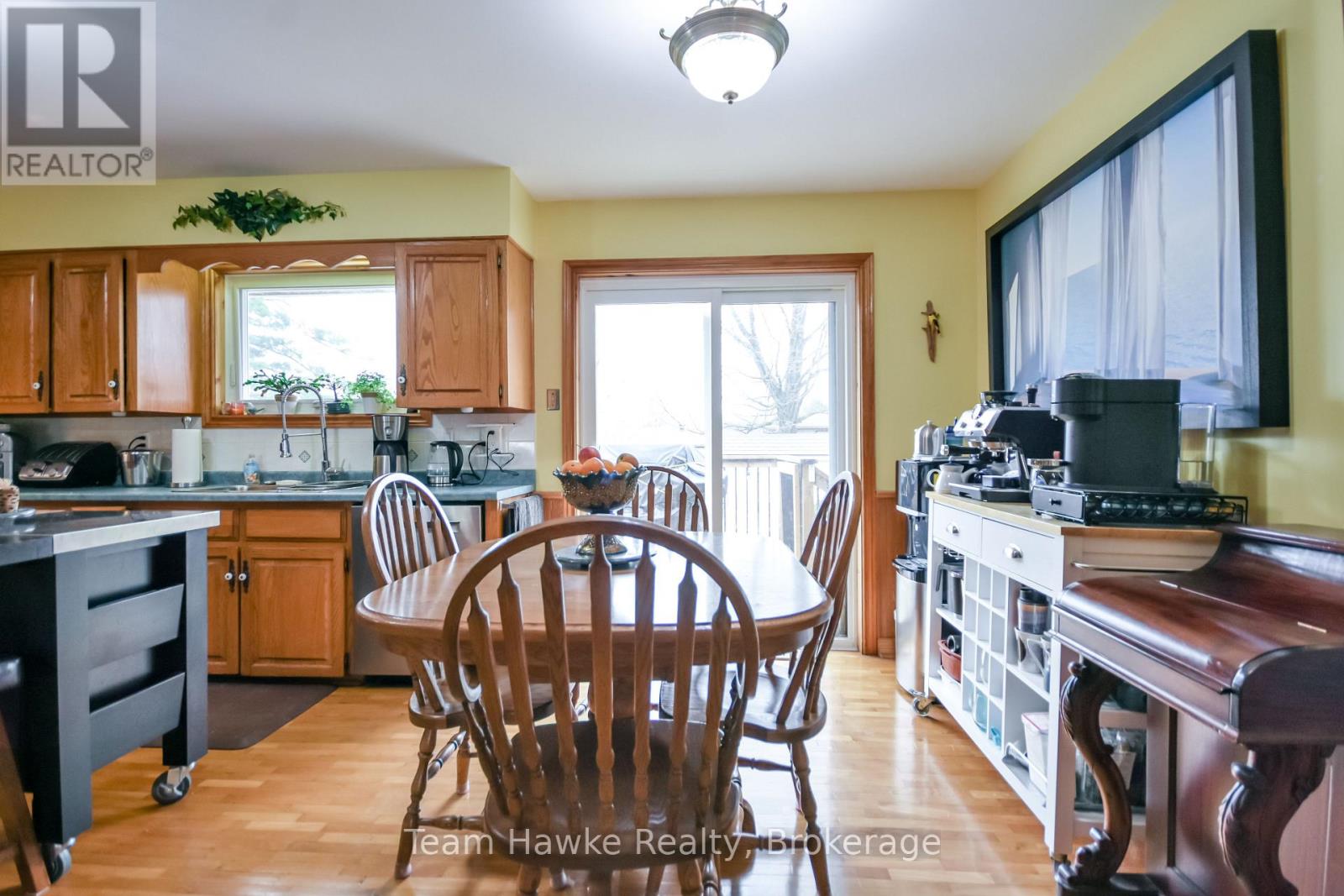 35 Brule Street, Penetanguishene, Ontario  L9M 1J1 - Photo 12 - S13025648