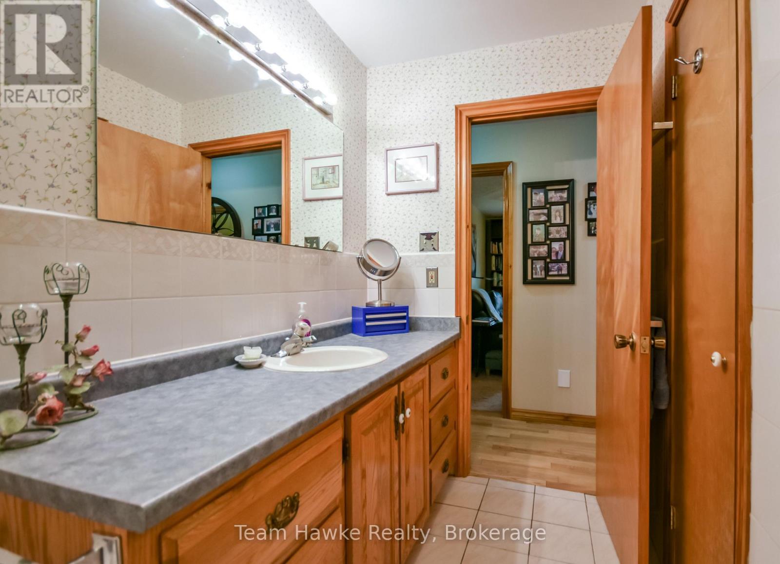 35 Brule Street, Penetanguishene, Ontario  L9M 1J1 - Photo 27 - S13025648