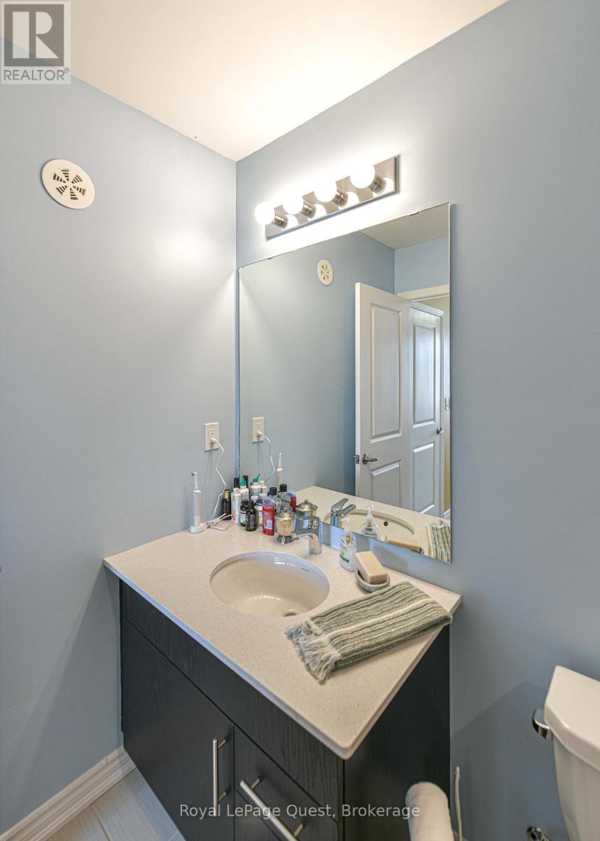 33 Wyn Wood Lane, Orillia, Ontario  L3V 8P7 - Photo 25 - S13025654