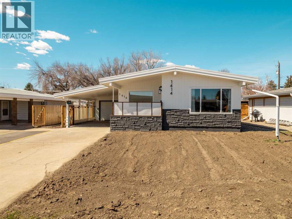 1414 Henderson Lake Boulevard S, Lethbridge, Alberta  T1K 3B8 - Photo 1 - A2303249
