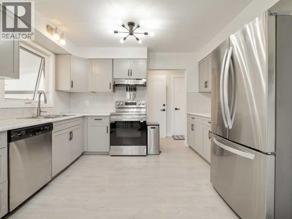 1414 Henderson Lake Boulevard S, Lethbridge, Alberta  T1K 3B8 - Photo 14 - A2303249