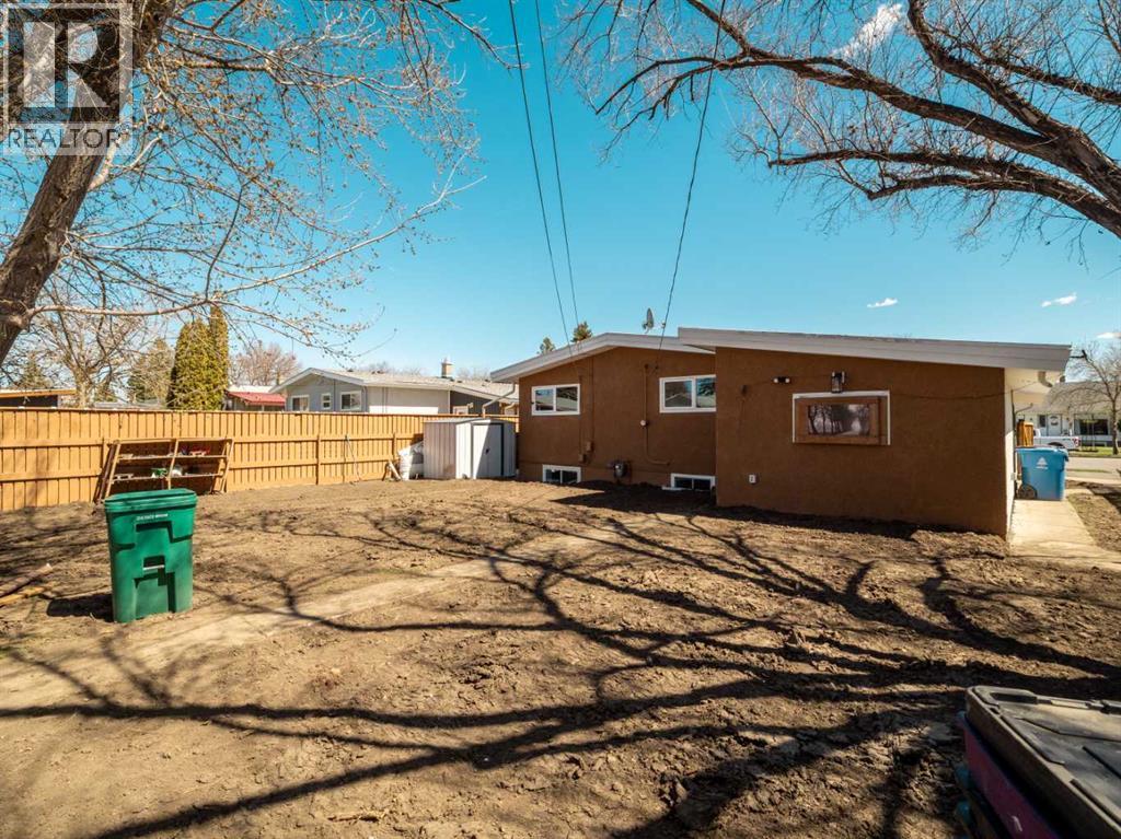 1414 Henderson Lake Boulevard S, Lethbridge, Alberta  T1K 3B8 - Photo 46 - A2303249