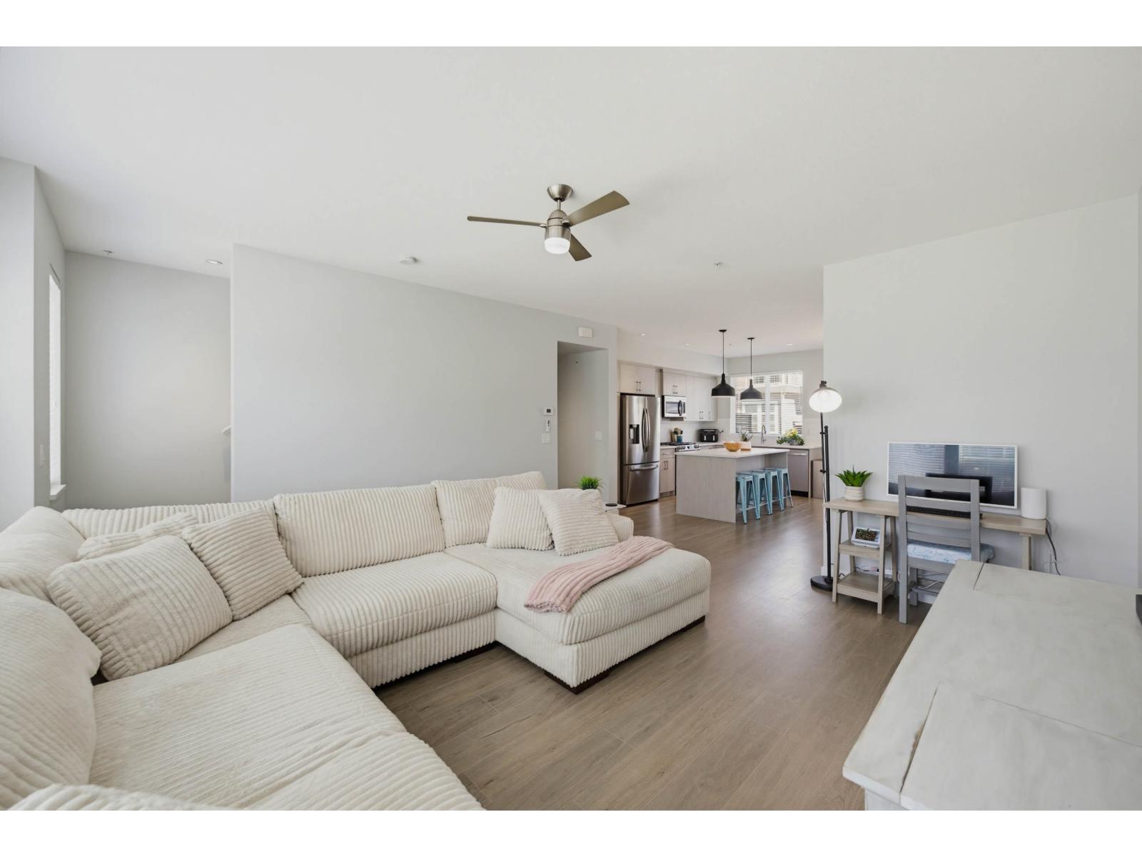 39 8370 202b Street, Langley, British Columbia  V2Y 4K8 - Photo 11 - R3113749