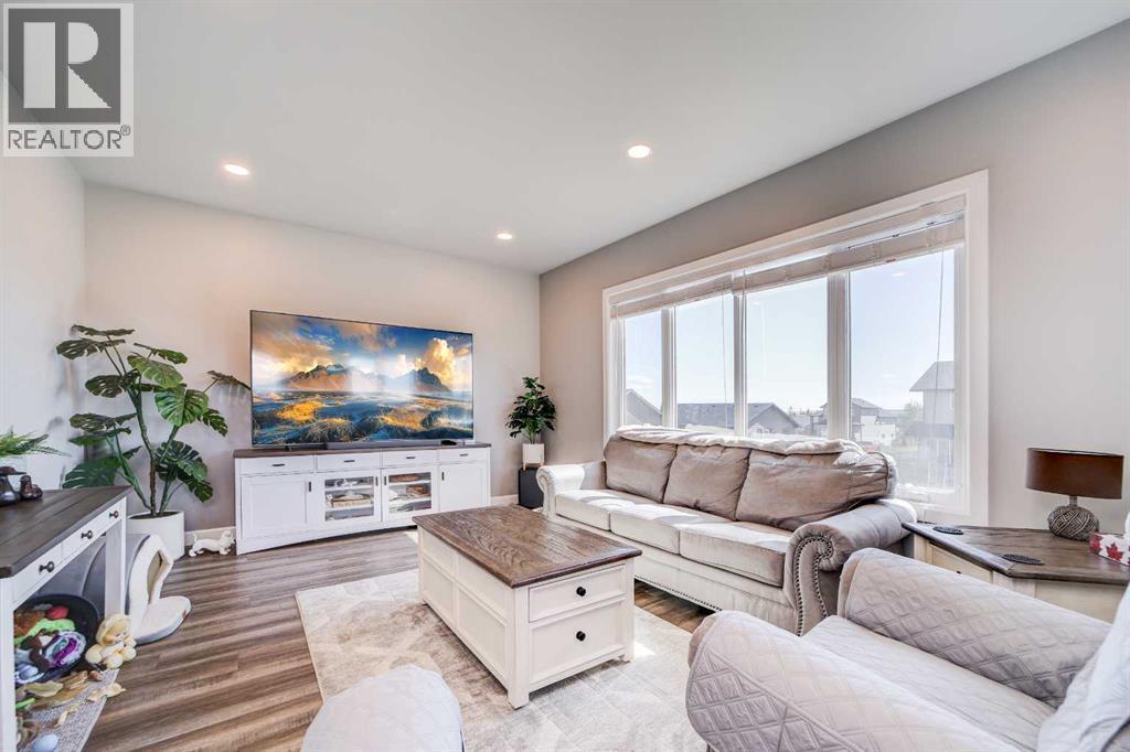 1029 Livingston Way, Pincher Creek, Alberta  T0K 1W0 - Photo 8 - A2288778