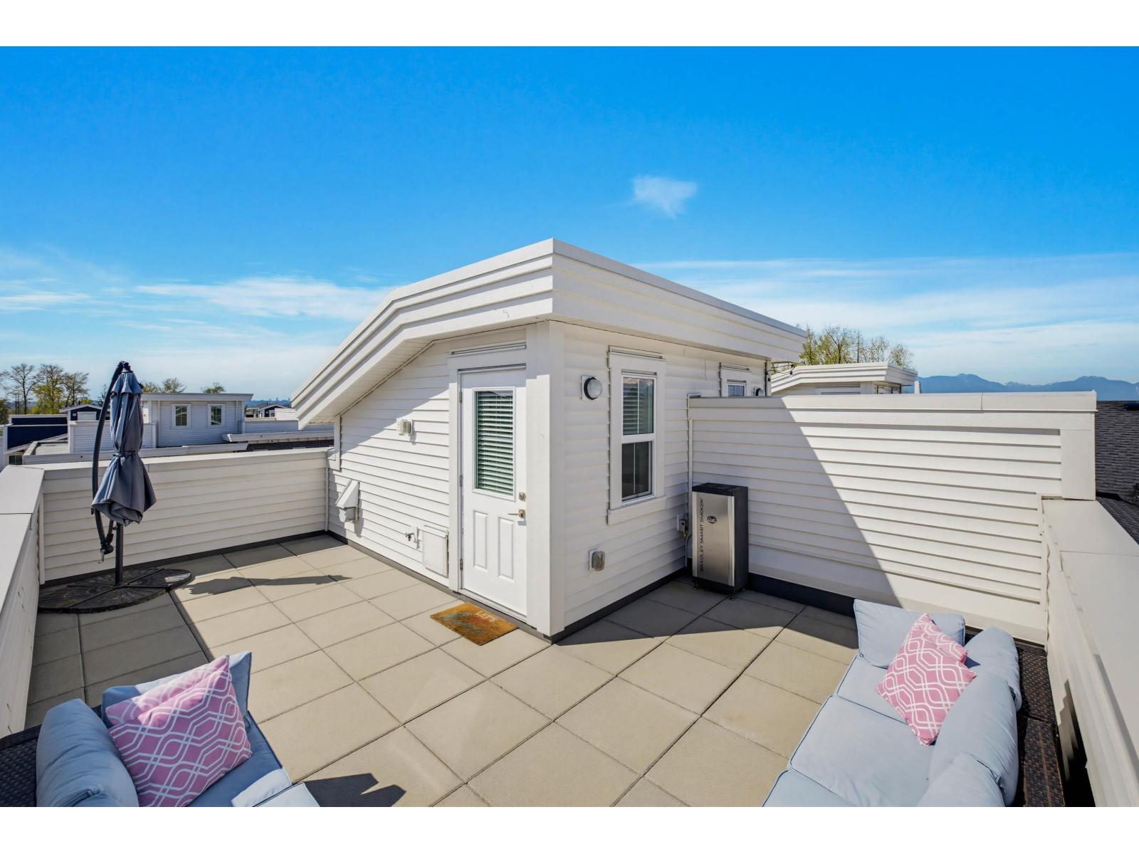 39 8370 202b Street, Langley, British Columbia  V2Y 4K8 - Photo 4 - R3113749