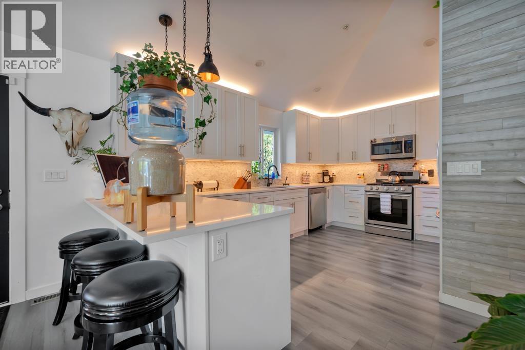 21199 River Road, Maple Ridge, British Columbia  V2X 2A5 - Photo 14 - R3108213