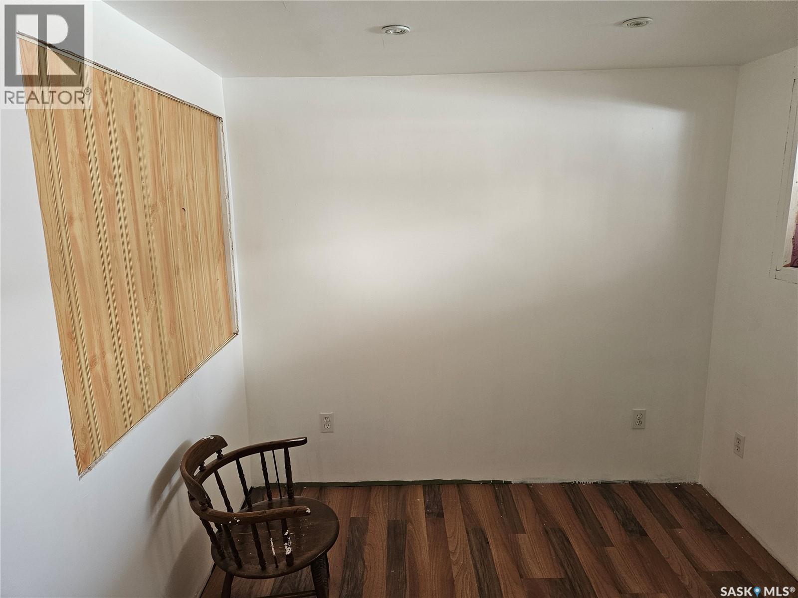 370 Arthur Street, Regina, Saskatchewan  S4R 4X2 - Photo 8 - SK033360