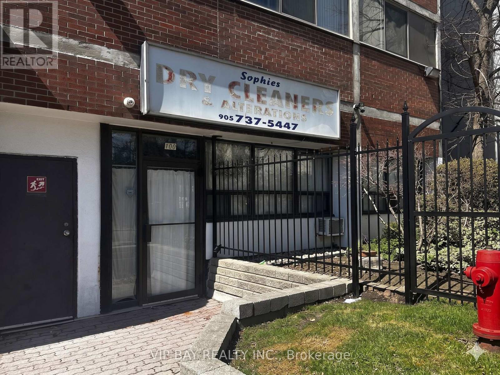 100 - 10330 Yonge Street, Richmond Hill, Ontario  L4C 5N1 - Photo 2 - N12790798