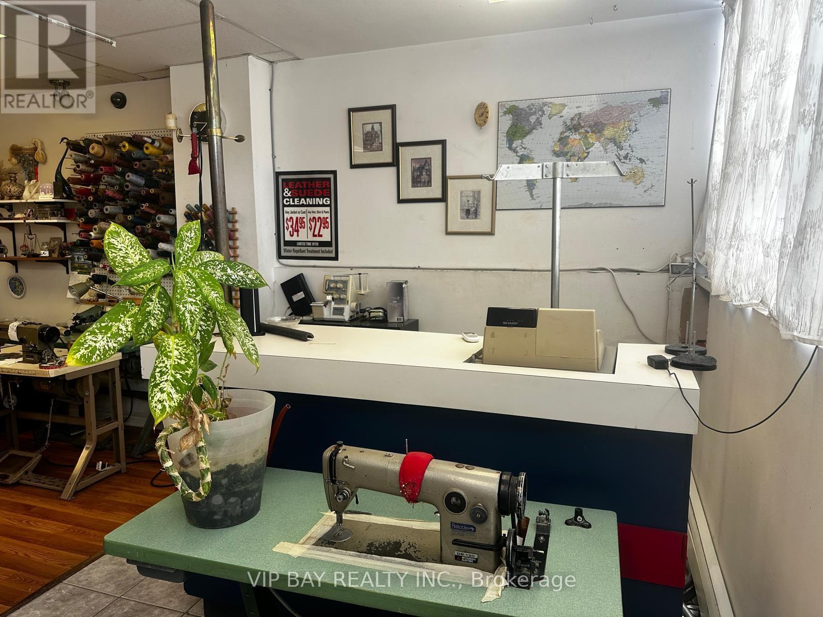 100 - 10330 Yonge Street, Richmond Hill, Ontario  L4C 5N1 - Photo 4 - N12790798