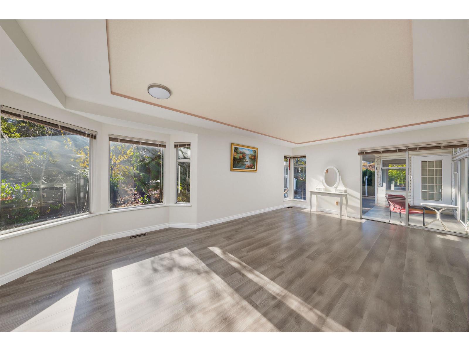 17138 26a Avenue, Surrey, British Columbia  V3Z 0B3 - Photo 10 - R3113996