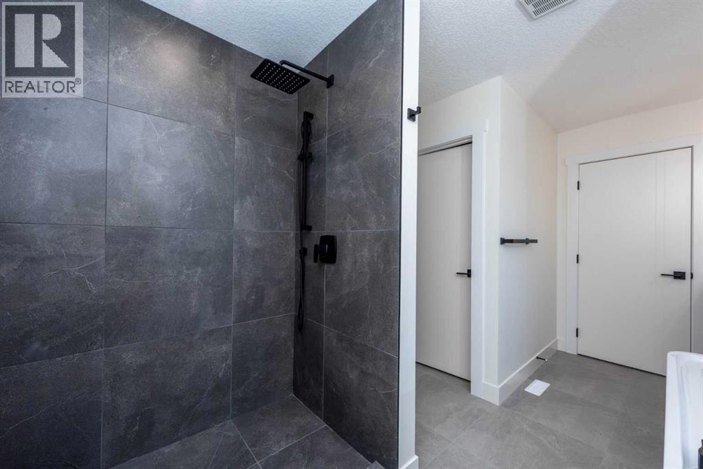 101 Waterford Passage, Chestermere, Alberta  T1X 3B4 - Photo 36 - A2276972