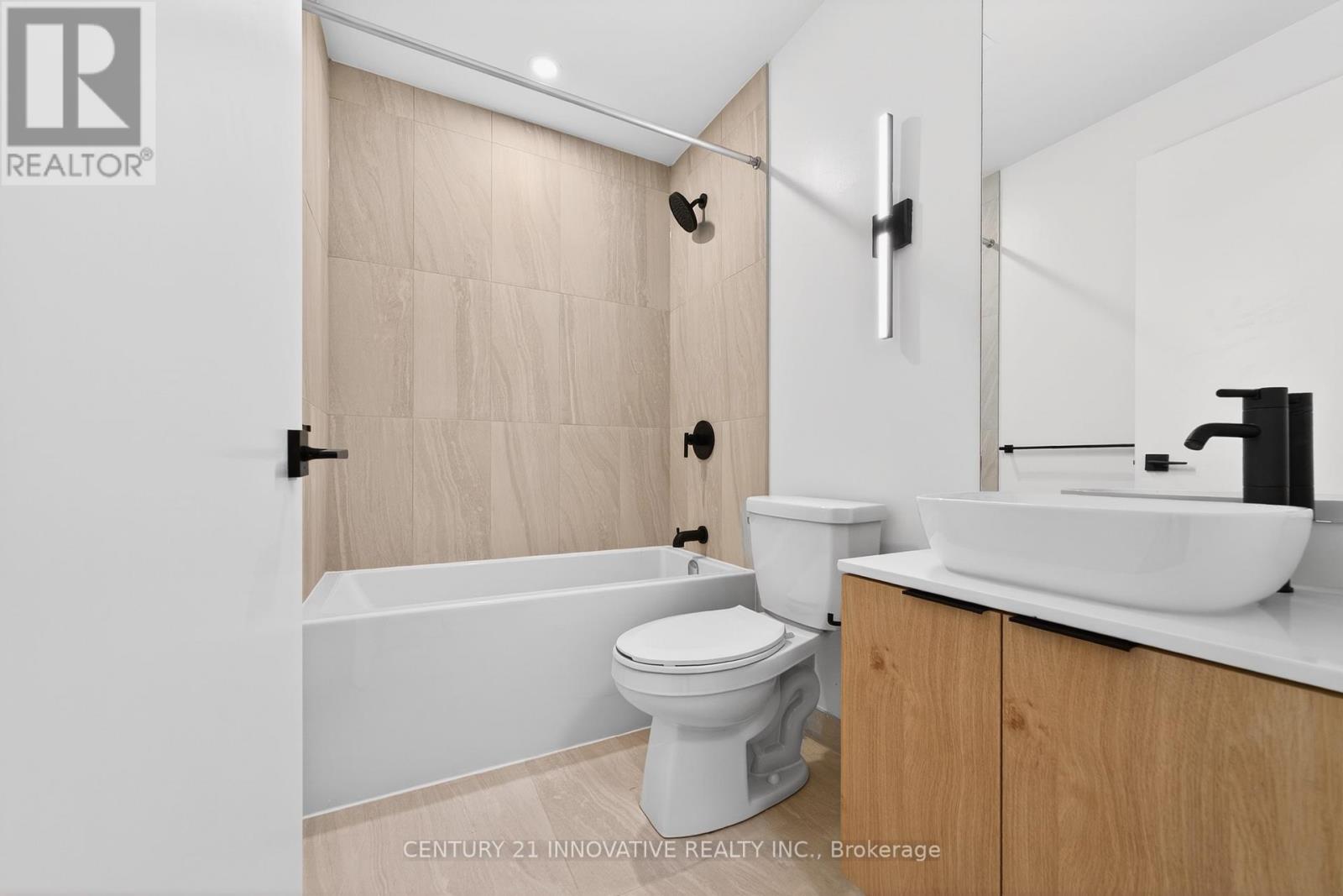 602 - 1185 Dupont Street, Toronto, Ontario  M6H 1A5 - Photo 4 - W13025310