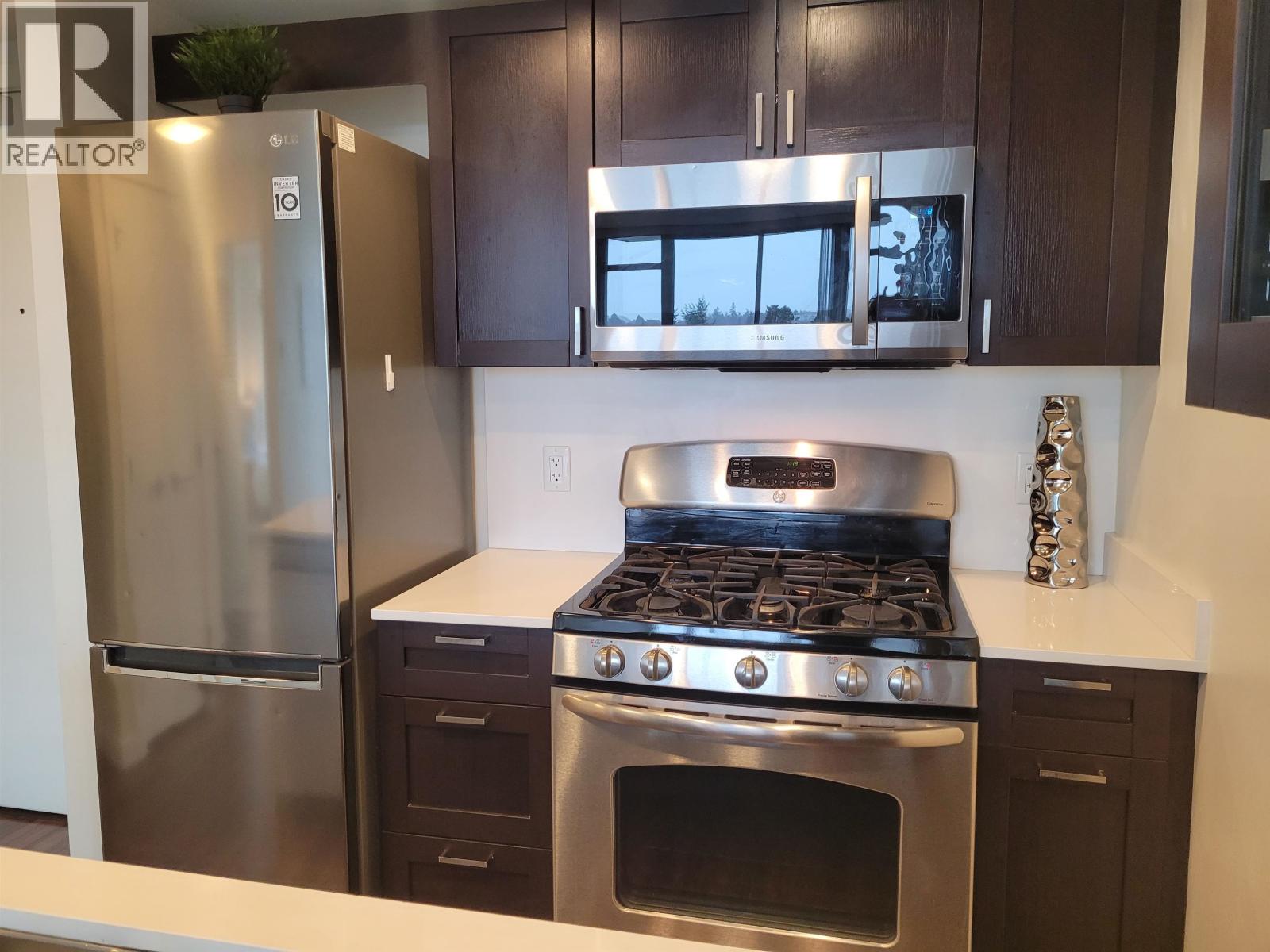 719 4818 Eldorado Mews, Vancouver, British Columbia  V5R 0B3 - Photo 9 - R3105945