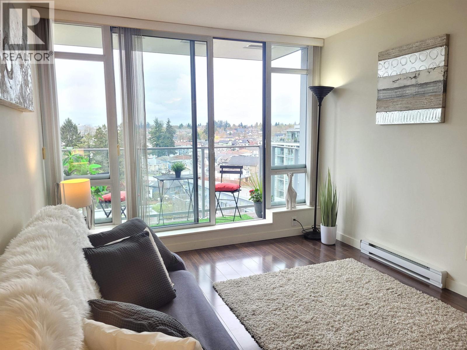 719 4818 Eldorado Mews, Vancouver, British Columbia  V5R 0B3 - Photo 5 - R3105945