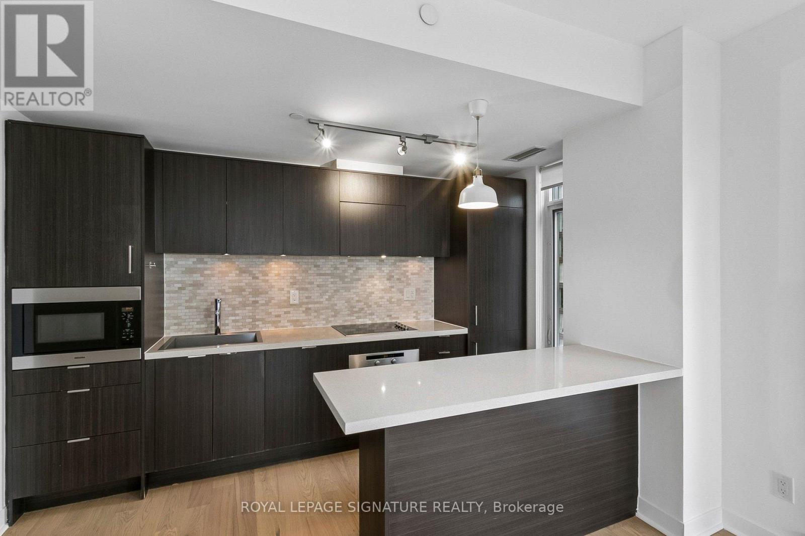 2202 - 21 Widmer Street, Toronto, Ontario  M5V 0B8 - Photo 7 - C13025632