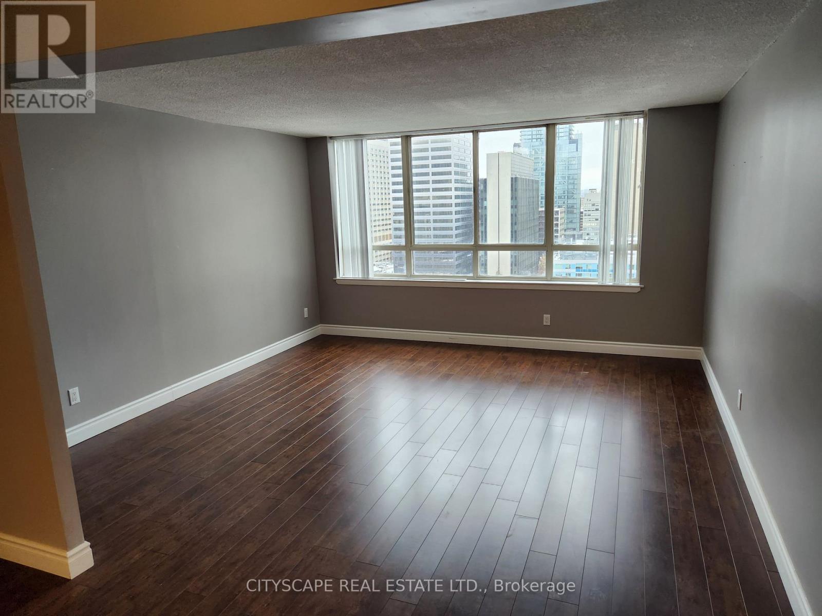 1815 - 633 Bay Street, Toronto, Ontario  M5G 2G4 - Photo 8 - C13025688