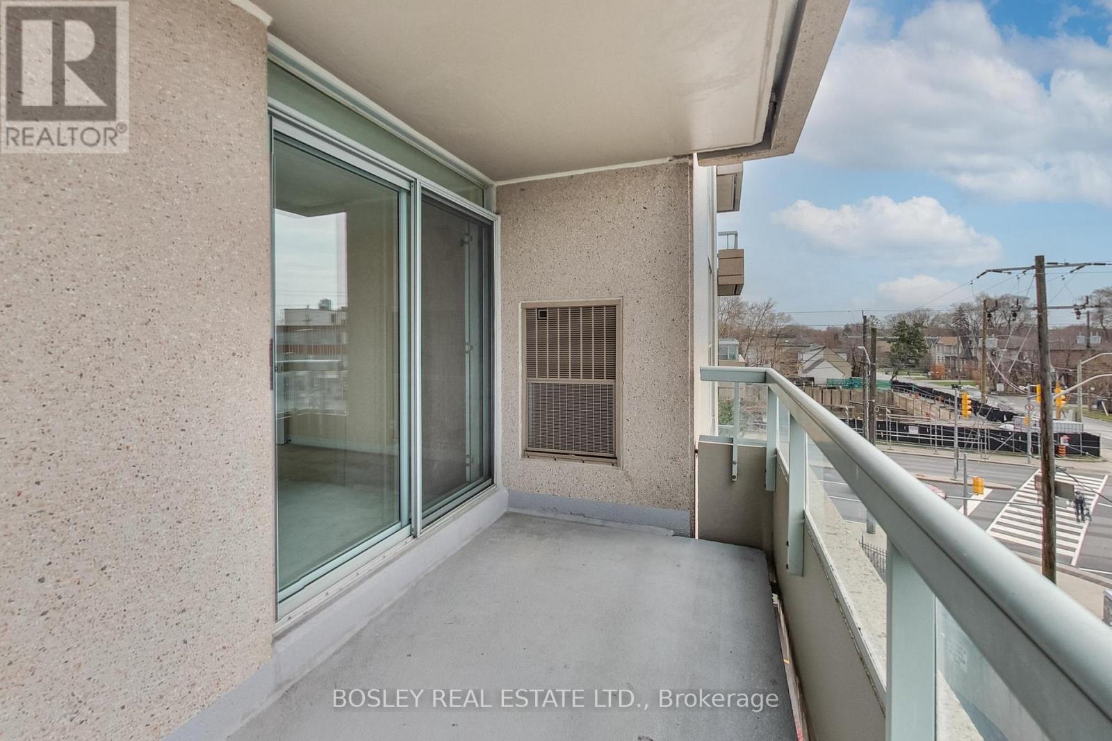 403 - 2 Covington Road, Toronto, Ontario  M6A 3E5 - Photo 35 - C13025756