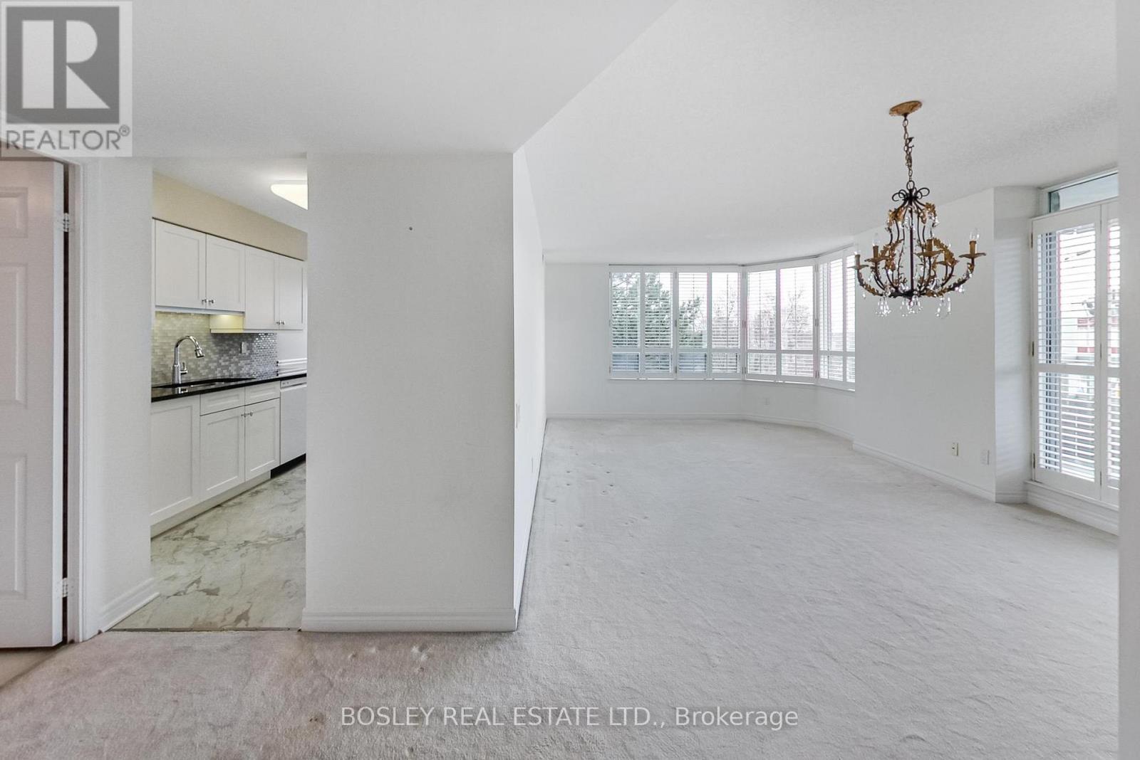 403 - 2 Covington Road, Toronto, Ontario  M6A 3E5 - Photo 7 - C13025756